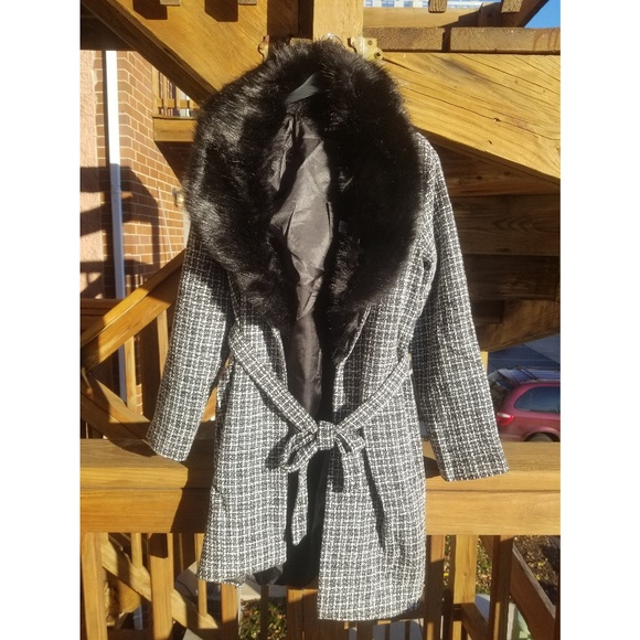 SALE! LAST 1! Plaid Fur Collar Trench Coat Jacket - Picture 7 of 8